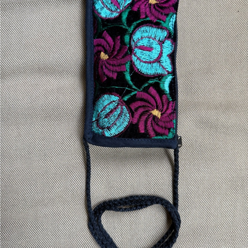 Floral Embroidered Women's Mini Purse & Glasses Pouch